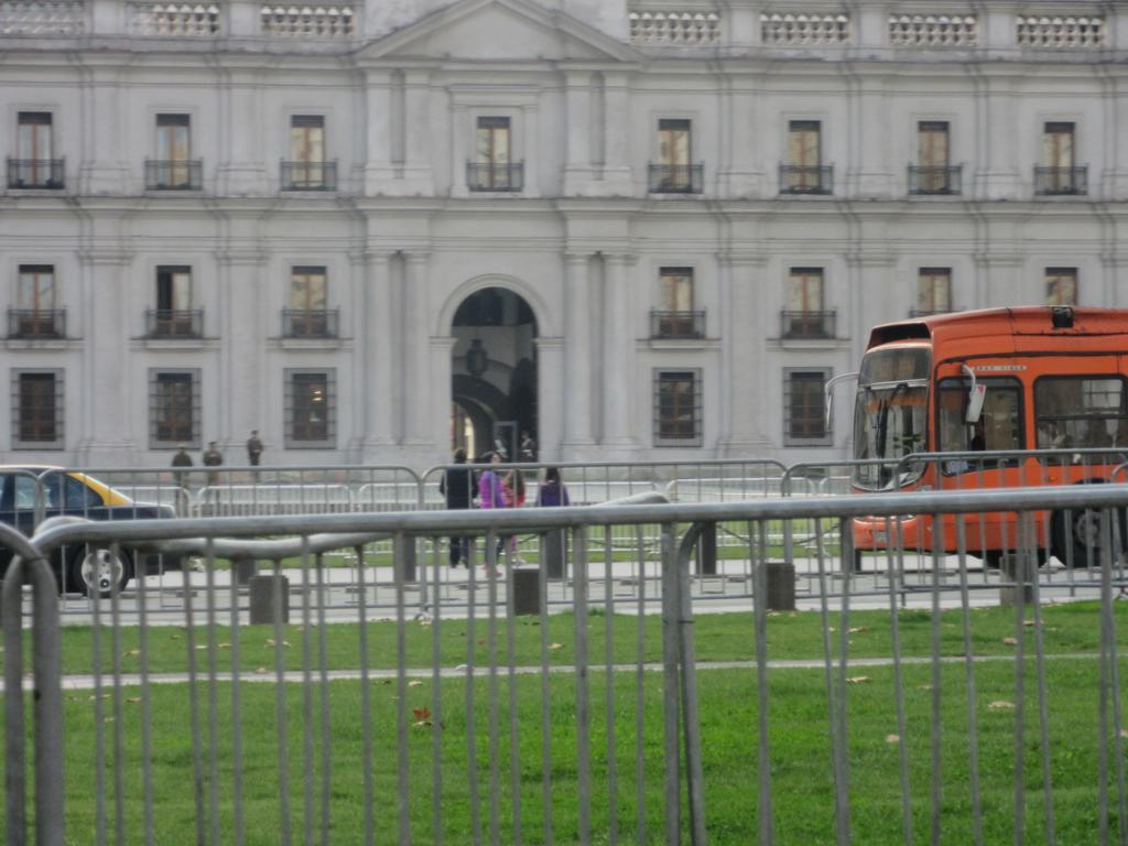 圣地亚哥Departamento Paseo Bulnes Metro La Moneda公寓 外观 照片