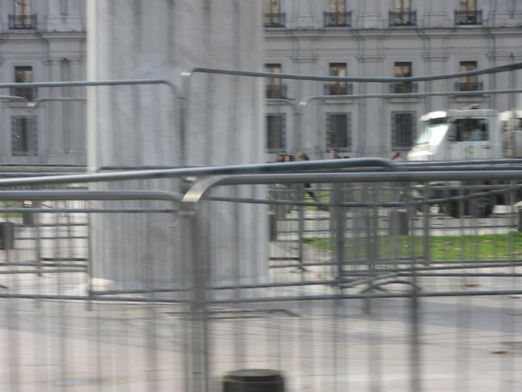 圣地亚哥Departamento Paseo Bulnes Metro La Moneda公寓 外观 照片