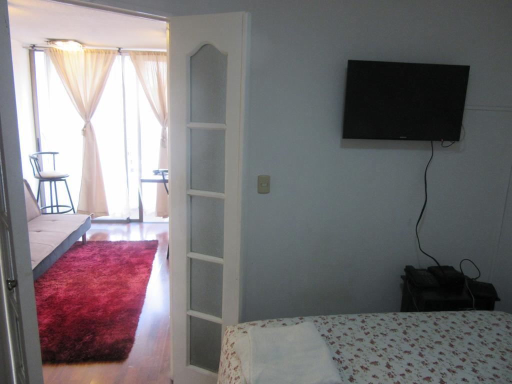 圣地亚哥Departamento Paseo Bulnes Metro La Moneda公寓 外观 照片