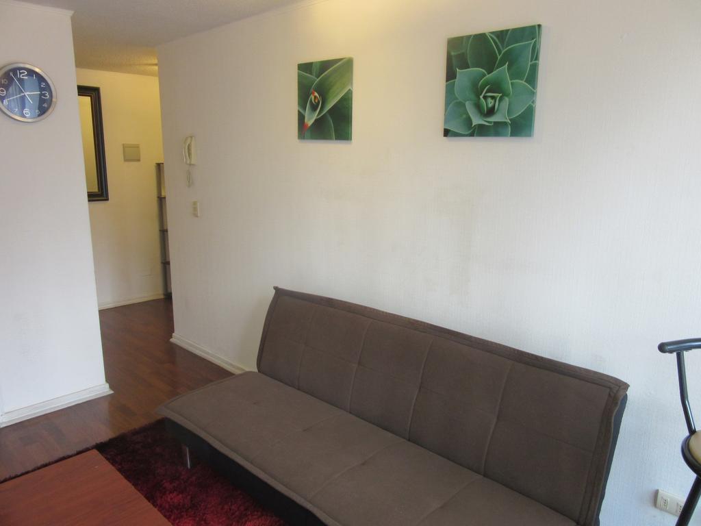 圣地亚哥Departamento Paseo Bulnes Metro La Moneda公寓 外观 照片