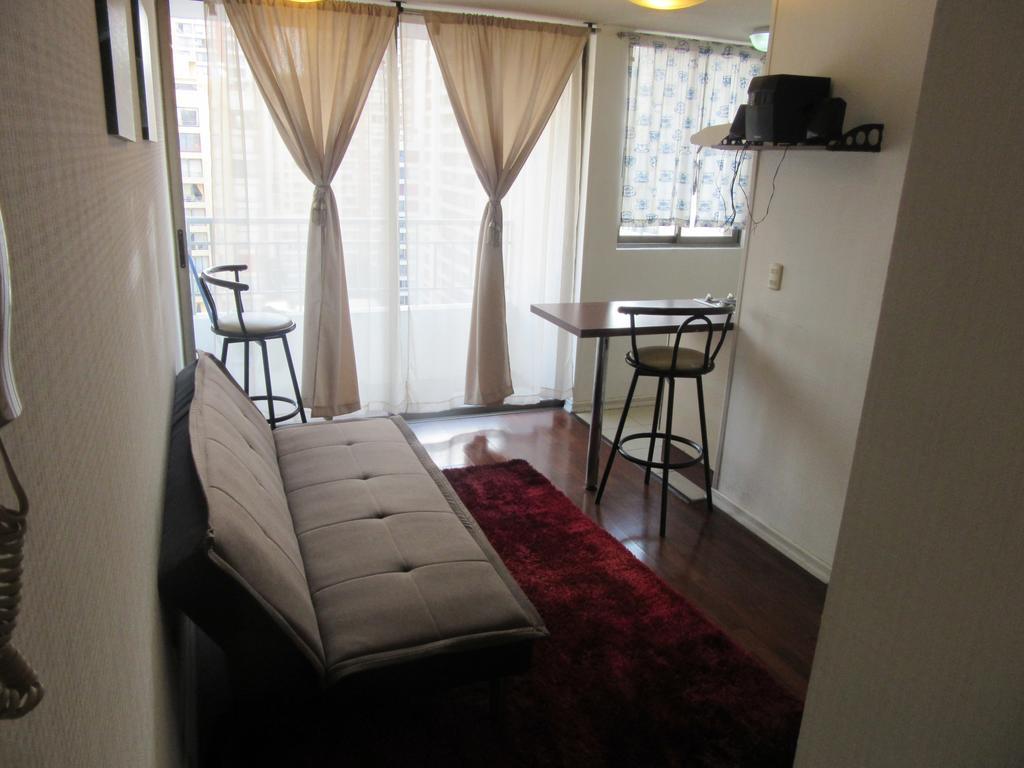 圣地亚哥Departamento Paseo Bulnes Metro La Moneda公寓 外观 照片