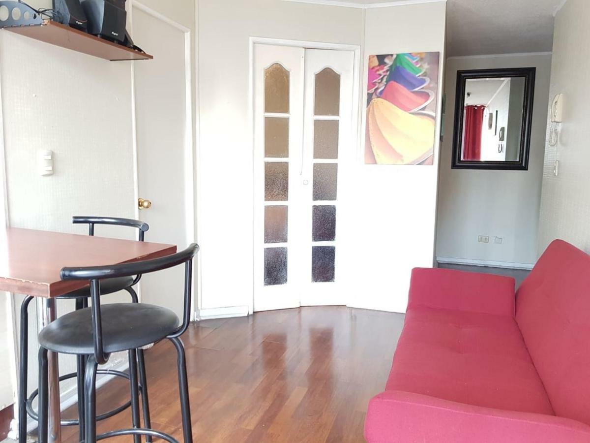 圣地亚哥Departamento Paseo Bulnes Metro La Moneda公寓 外观 照片